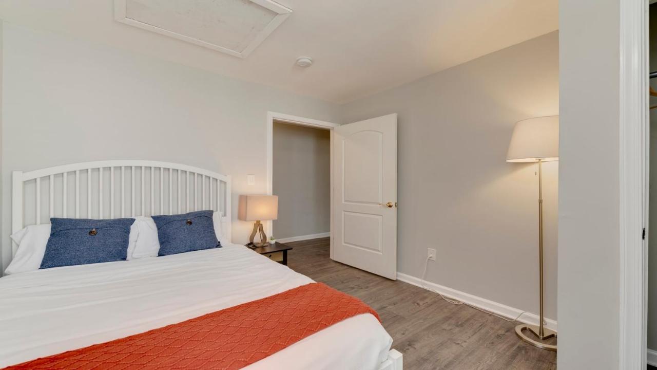 Stylish 3Br 3Ba Colonial House By Cozysuites Alexandria Eksteriør bilde