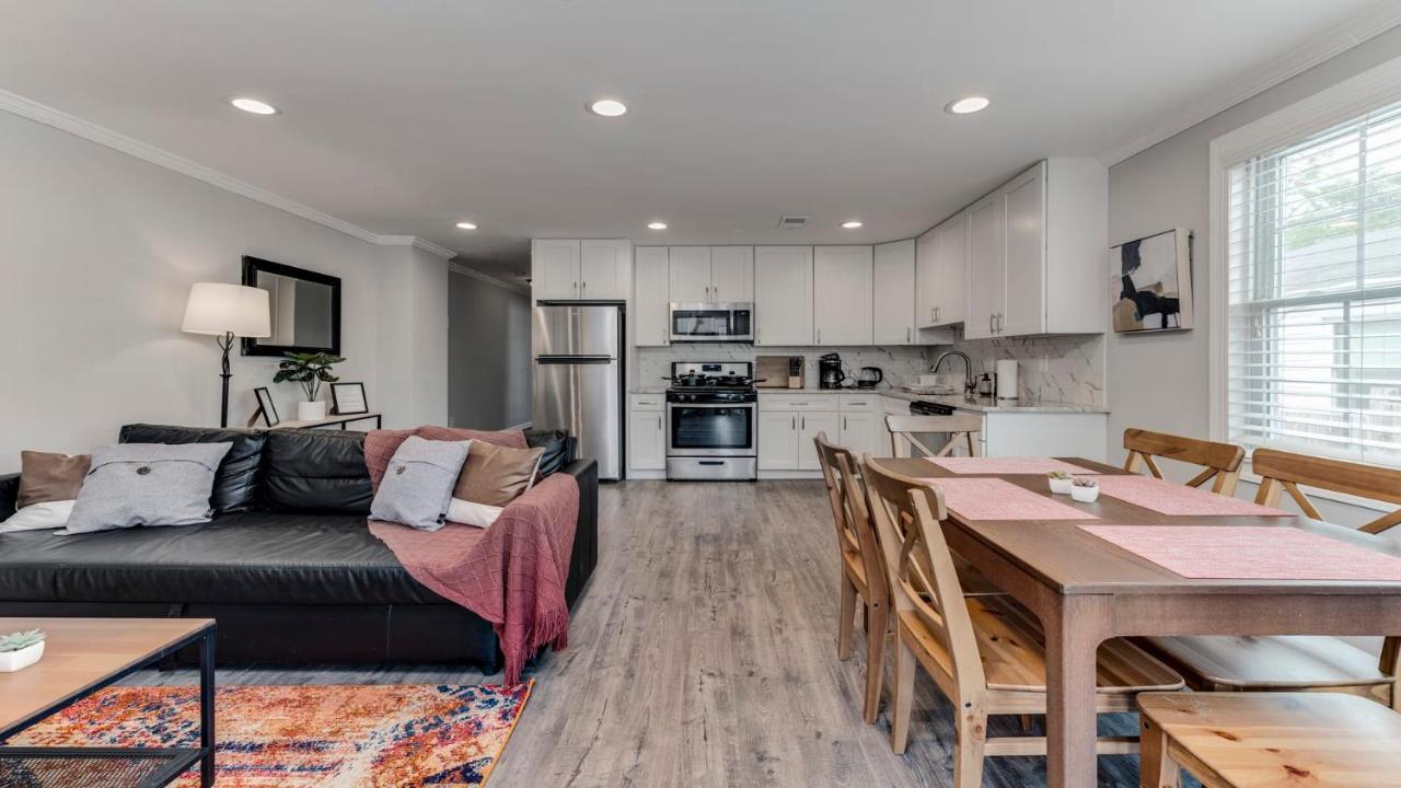 Stylish 3Br 3Ba Colonial House By Cozysuites Alexandria Eksteriør bilde