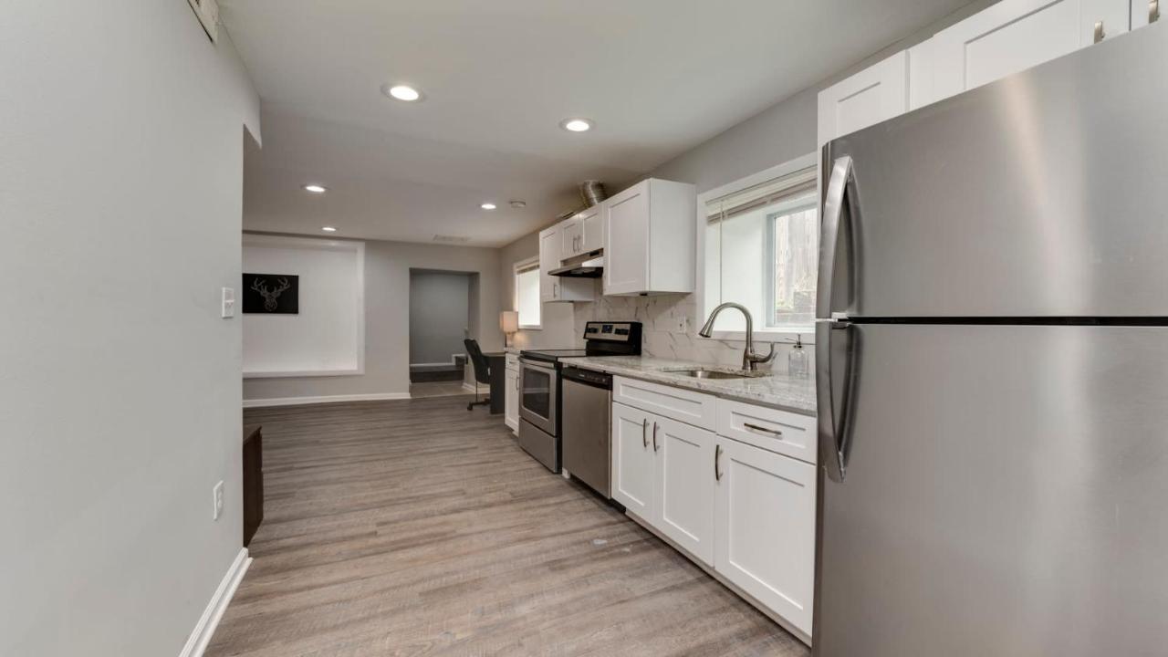 Stylish 3Br 3Ba Colonial House By Cozysuites Alexandria Eksteriør bilde