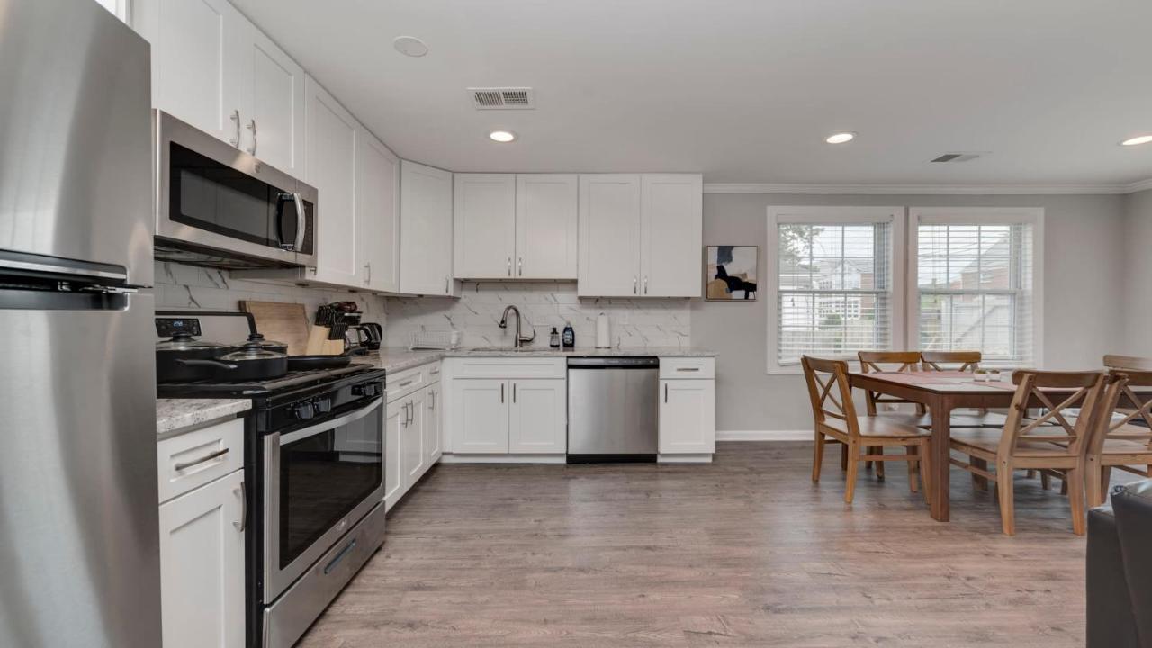 Stylish 3Br 3Ba Colonial House By Cozysuites Alexandria Eksteriør bilde
